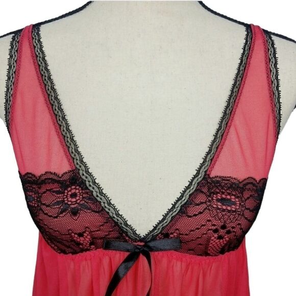 Sheer Red with Black Lace Nightie NWOT - Picture 3 of 9